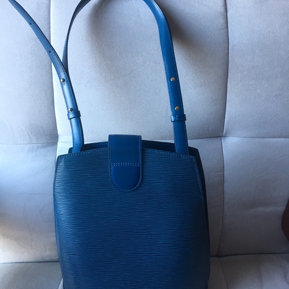 LOUIS VUITTON vintage/ very good condition!